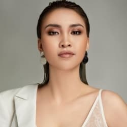 Nhung Lady