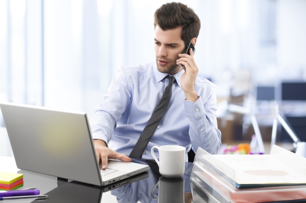 Giải đáp nhân viên bán hàng là Sale hay Sales?