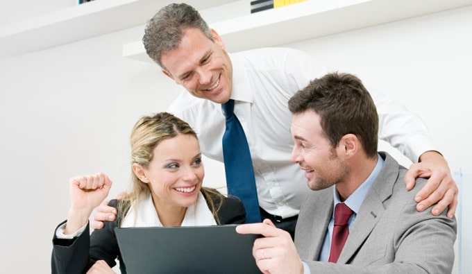 9 Cách động viên nhân viên hiệu quả dành cho người quản lý