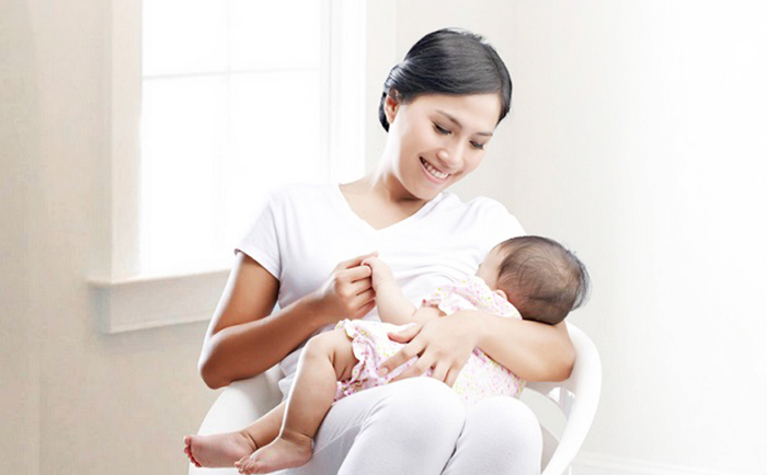 cách chữa giật mình ở trẻ sơ sinh