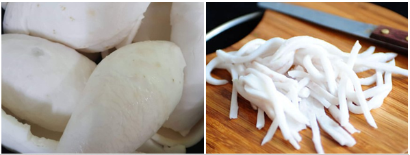 Cắt cùi dừa thành miếng có độ dày khoảng 1cm