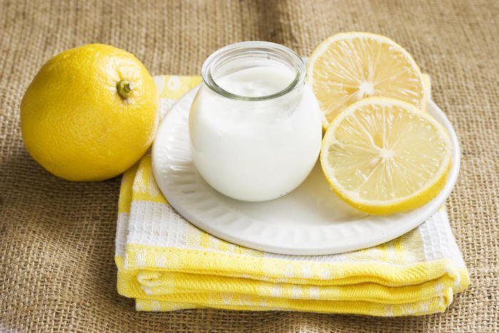 Hàm lượng Axit có trong chanh giúp tẩy tế bào chết hiệu quả