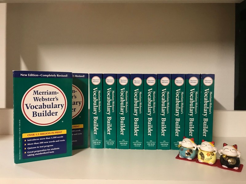 Cuốn sách Merriam –Webster’s Vocabulary Builder