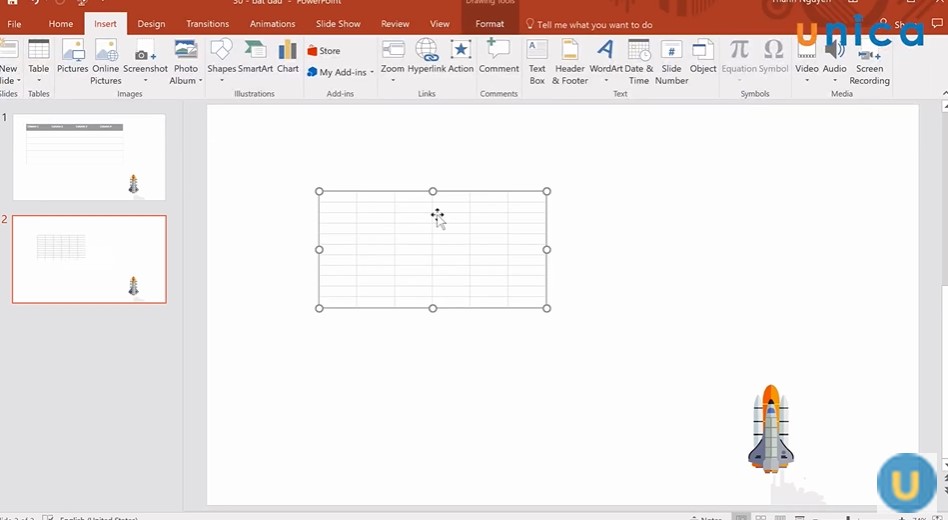 chen-va-su-dung-bang-trong-powerpoint-10