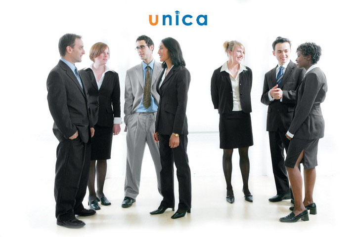 Trang phục phù hợp trong kinh doanh