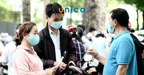 giao-tiep-noi-cong-cong