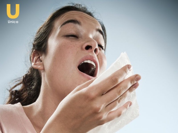 Hắt xì hơi vào giờ Thân có thể là điềm báo sắp có vấn đề không tốt xảy ra với bạn