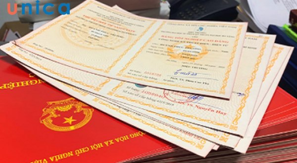 Bằng cấp sẽ giúp cơ hội lọt vào vòng phỏng vấn của bạn tăng lên