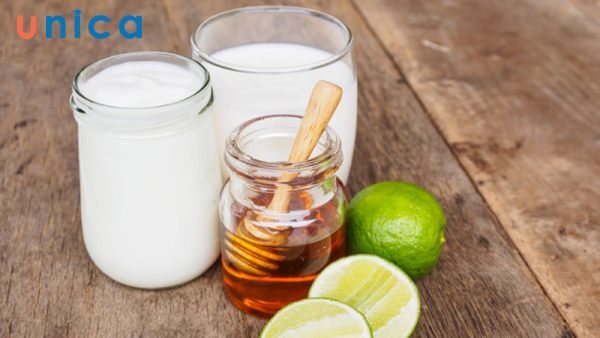 Mặt nạ làm từ chanh và sữa tươi