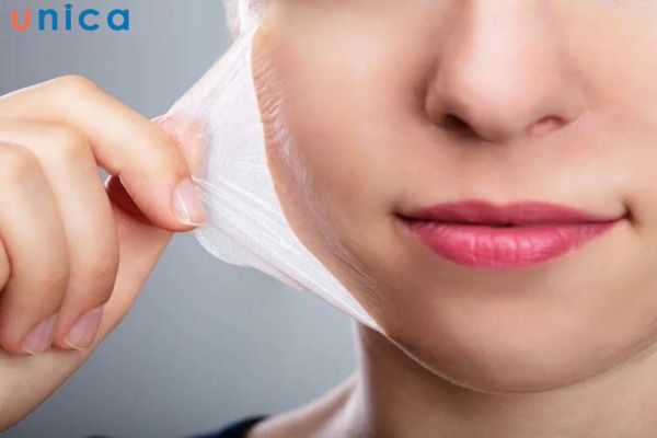 Sau khi peel da nên sử dụng mỹ phẩm không chứa cồn, lành tính