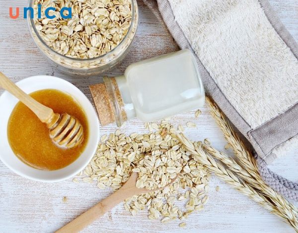 Mặt nạ làm từ yến mạch và mật ong