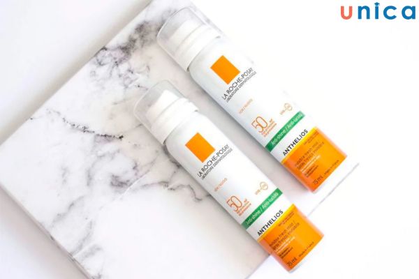 Xịt chống nắng La Roche-Posay Anthelios Anti-Shine Invisible Fresh Mist SPF50