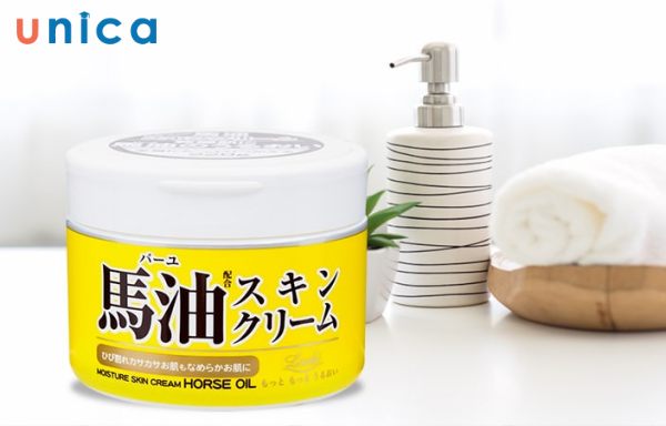 Loshi-Horse-Oil-Moisture-Skin-Cream.jpg