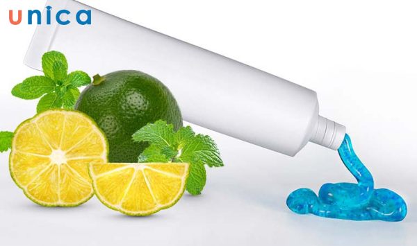 Dùng kem đánh răng và chanh để tẩy lông chân
