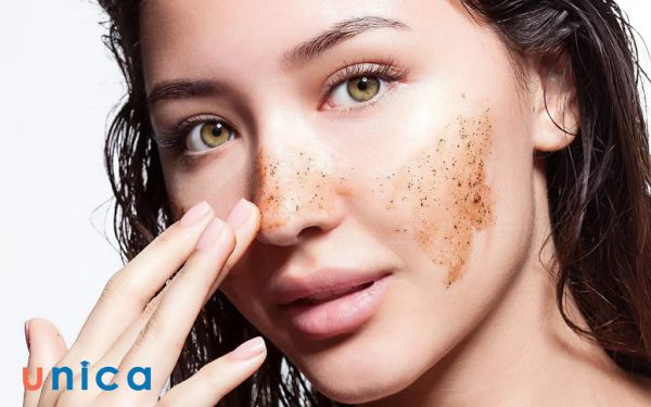 Muốn da hấp thụ dưỡng chất tốt hơn, bạn cần thực hiện thêm bước tẩy tế bào chết