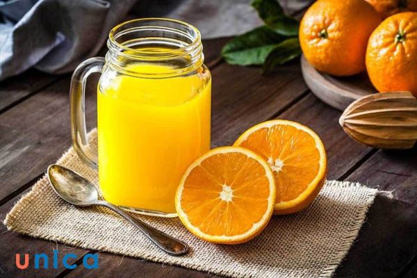 Lượng vitamin C trong cam giúp dưỡng da trắng và mềm mại
