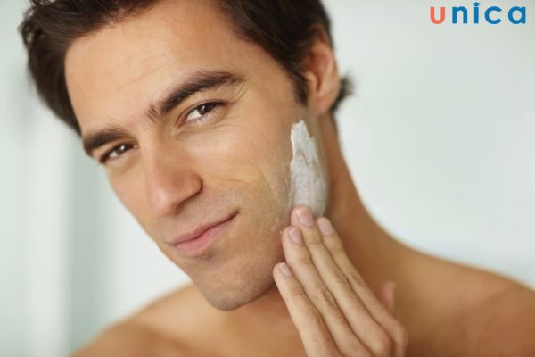Làm sạch là bước chăm sóc da mặt