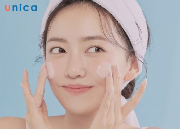 Skincare đều đặn mỗi ngày