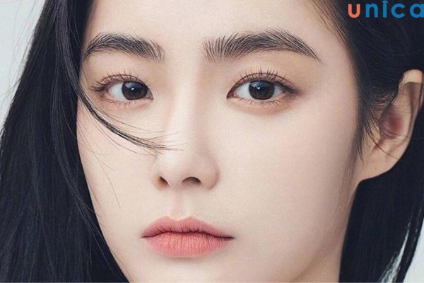 Điều chỉnh lại dáng lông mày sao cho phù hợp