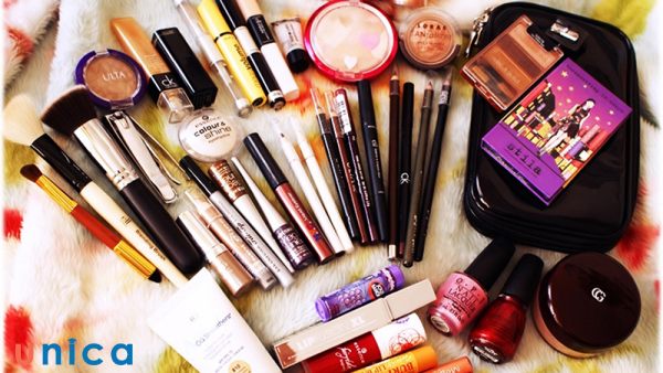 mua-dung-cu-trang-diem-o-dia-chi-uy-tin.jpg