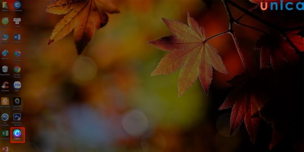 Mở file ứng dụng Canva đã tải về trên màn hình Desktop ra