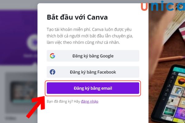 Truy cập vào Canva và đăng nhập tài khoản