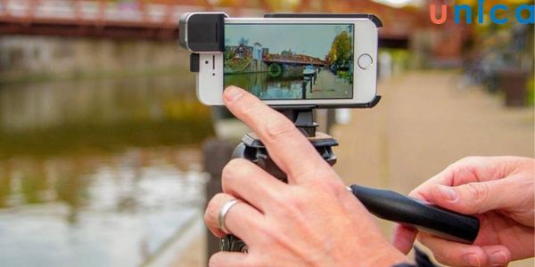 Lựa chọn hướng quay ngang hoặc dọc