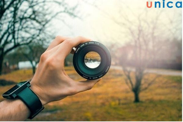 Sử dụng ống kính độ mở lớn