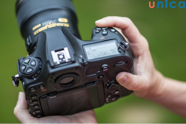 Thiết lập tùy chỉnh cài đặt cho máy ảnh