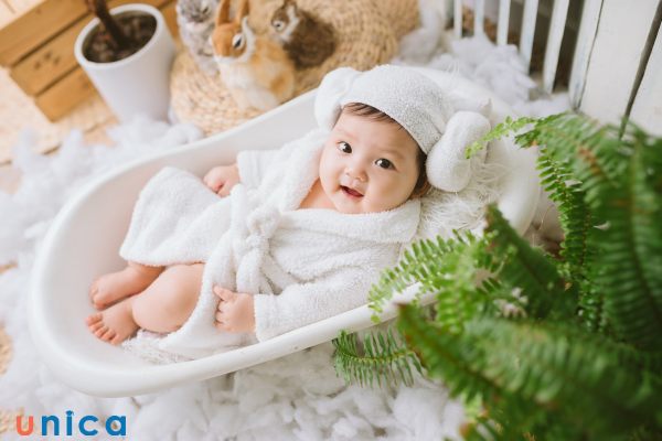 Chụp ảnh bé sơ sinh đi spa sang chảnh