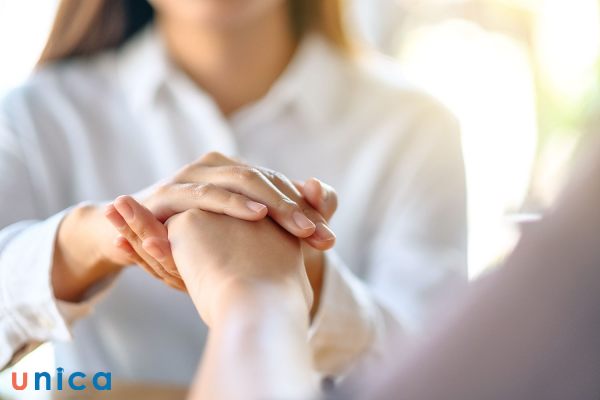 Anh ấy luôn nhớ về bạn