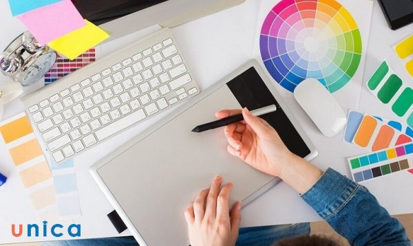 Màu sắc là yếu tố quan trọng trong việc tạo ra cảm xúc và thu hút sự chú ý của người xem