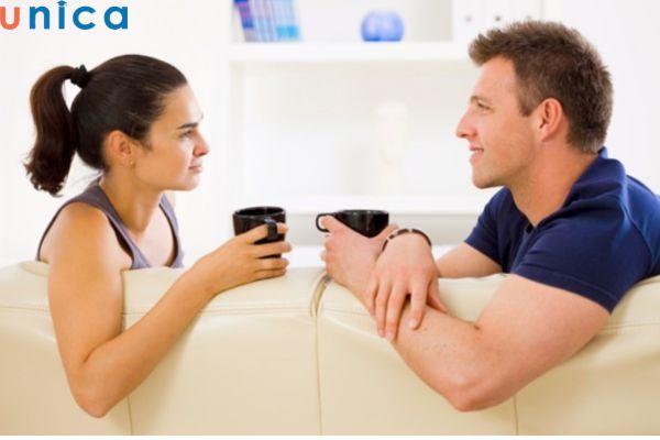 Đàn ông im lặng cố ý gây tổn thương vợ tức là bạo hành cảm xúc