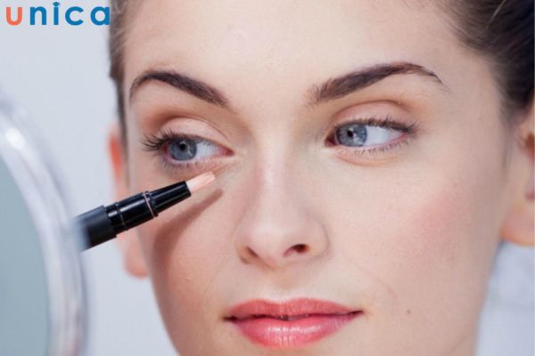 Phụ nữ cần làm gì khi thấy những dấu hiệu chồng không còn yêu vợ