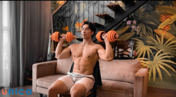 Video chia sẻ một ngày workout