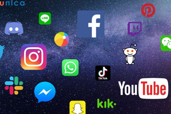 Liên kết với các tài khoản mạng xã hội khác để tăng traffic