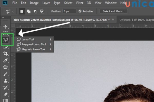 Mở công cụ Lasso Tool để cắt ảnh