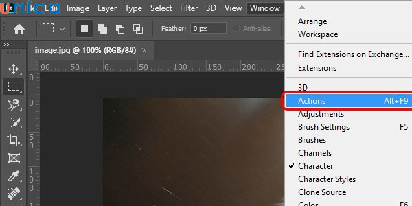 Nhấn tổ hợp phím Alt + F9
