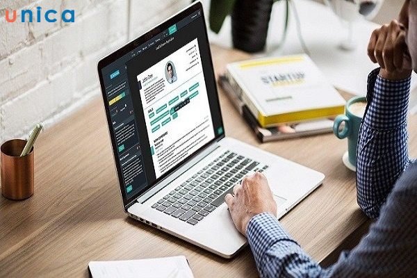 Adobe InDesign là một phần mềm dàn trang chuyên nghiệp, cho phép bạn tạo ra những CV có bố cục đẹp mắt