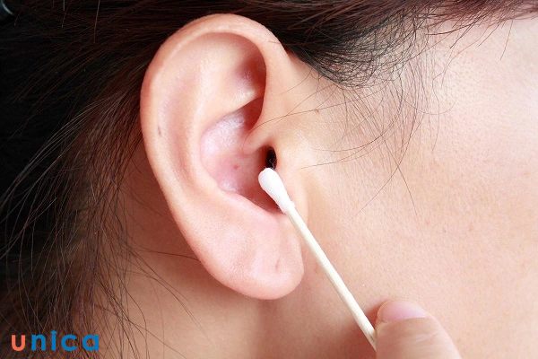 Vệ sinh tai sạch sẽ