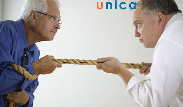 Trong kinh doanh không nên dìm đối thủ