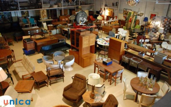 Mua vật dụng cũ từ các cửa hàng sang nhượng