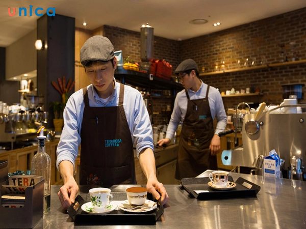 Vấn đề về nhân sự