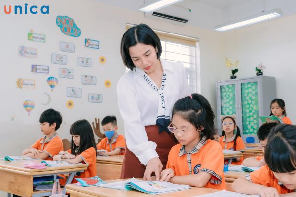 Xây dựng hình ảnh, thương hiệu