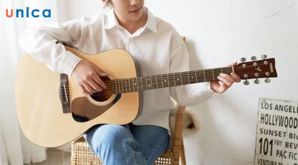 Chú ý tới kích thước khi chọn đàn guitar