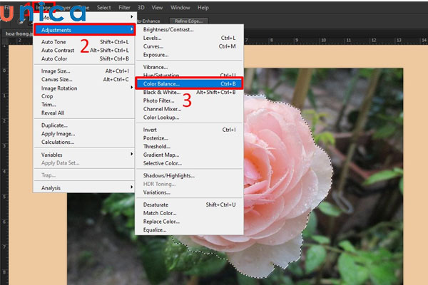 Thao tác mở hộp thoại chỉnh màu Color Balance
