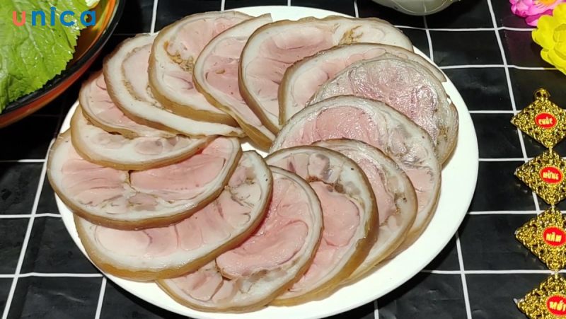 Làm chân giò muối