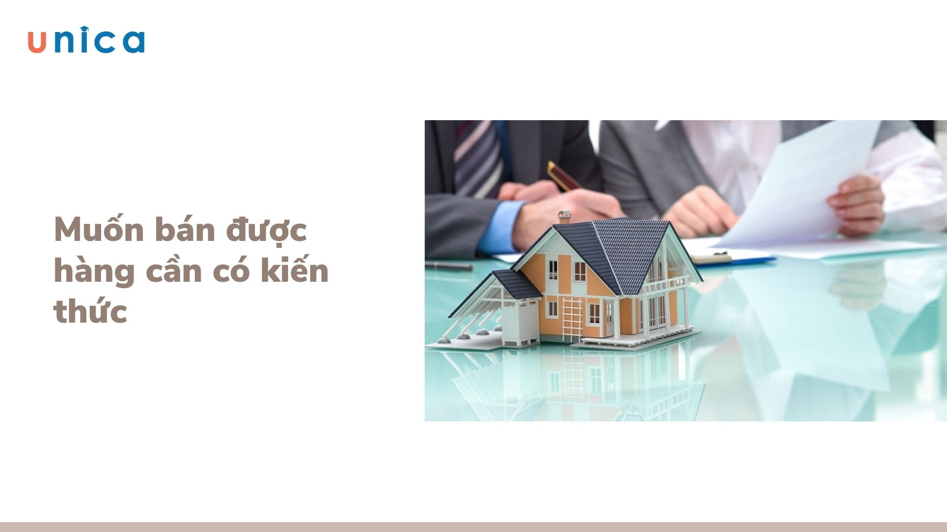 Đi học các lớp bất động sản online