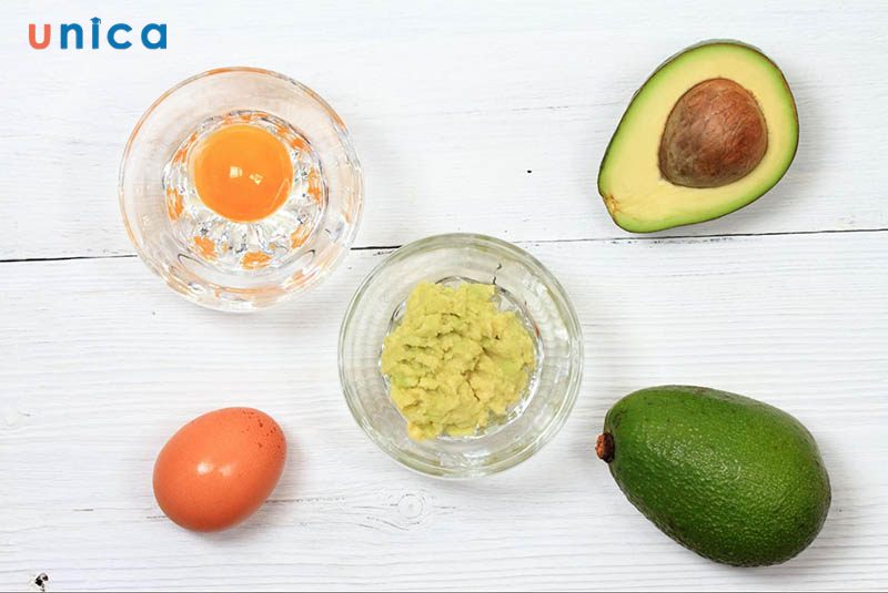 Cách làm đẹp da mặt bằng trứng gà và bơ
