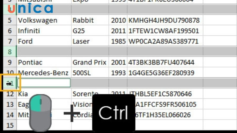  Kích chuột trái vào dòng trống cần xóa, giữ phím Ctrl